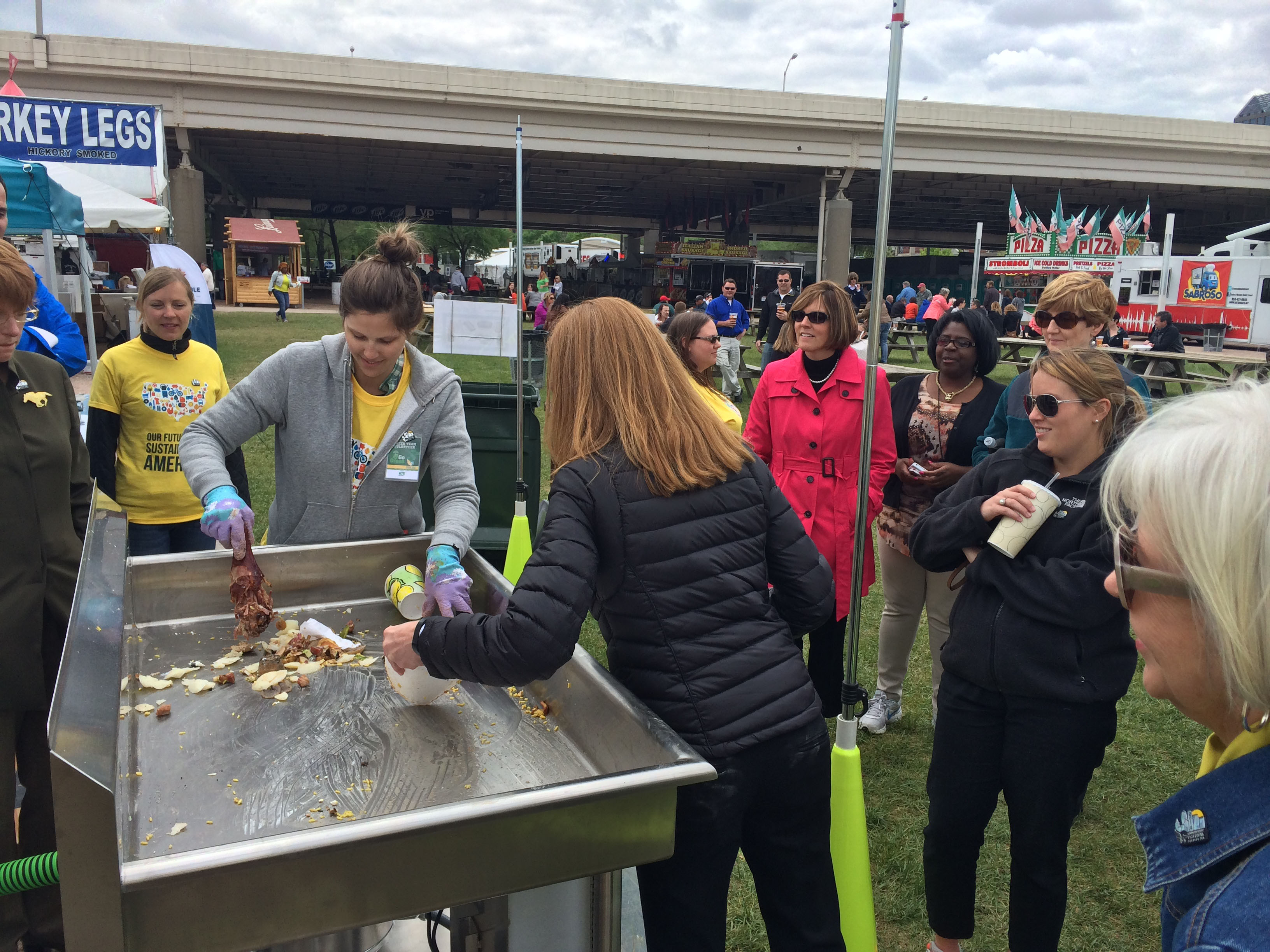 Sustainable America and Grind2Energy grind up food waste at the Kentucky Derby Festival