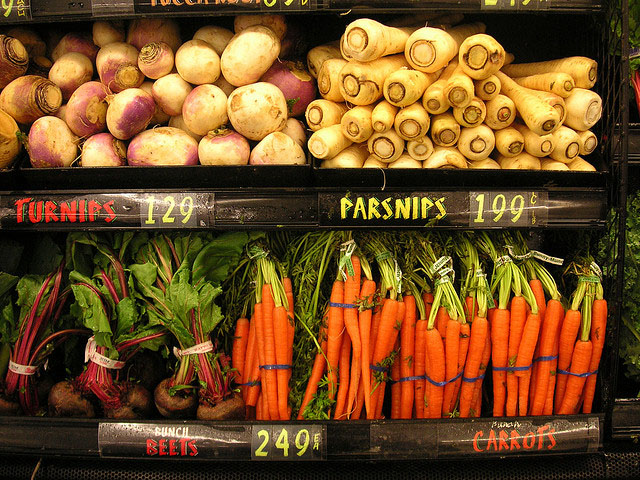 vegetables at grocery store