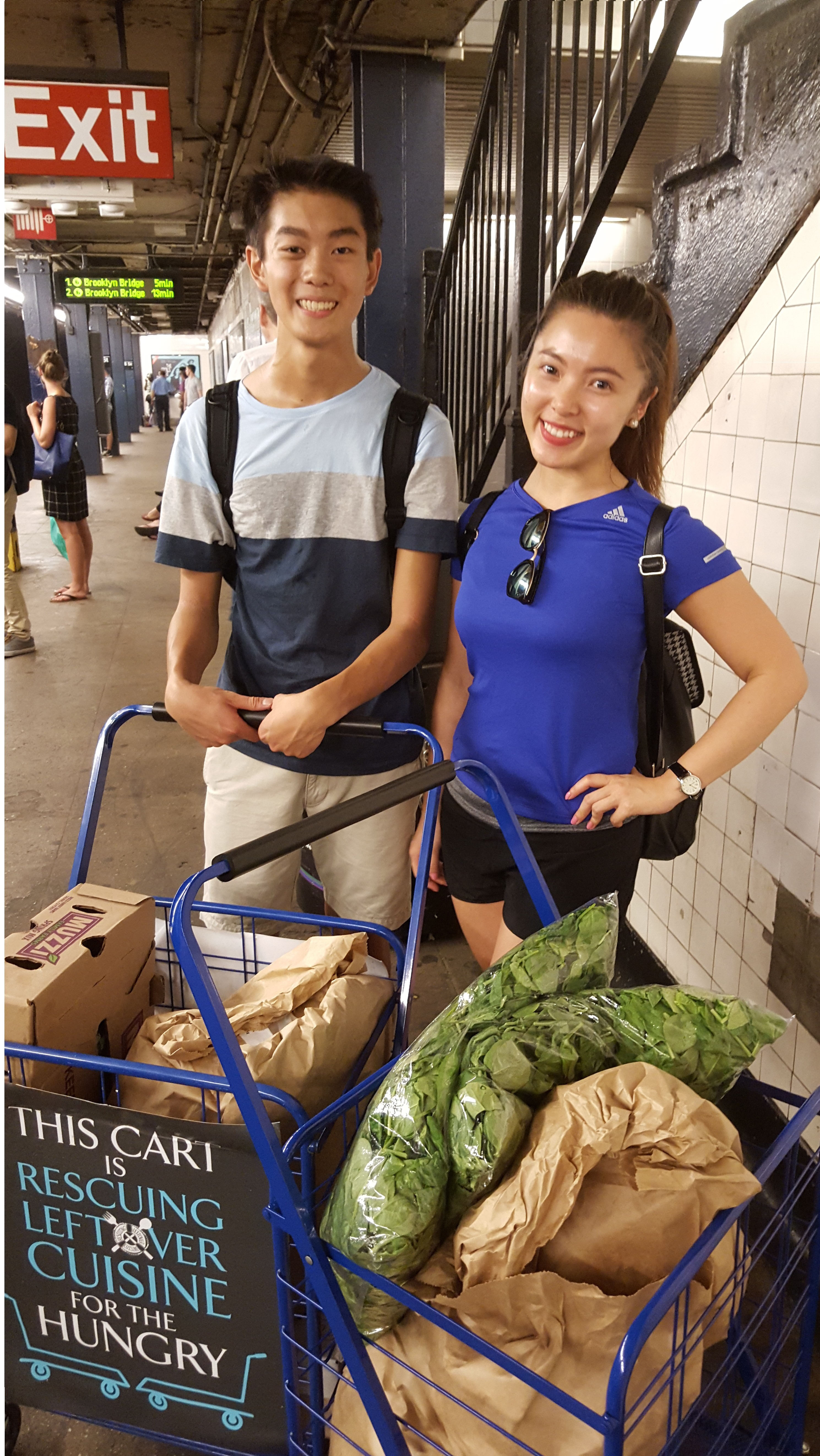 Man and woman rescue food in carts for Rescuing Leftover Cuisine